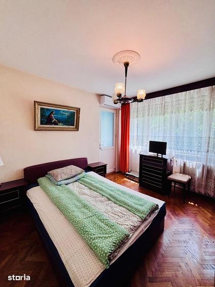 Apartament cu 3 camere de vanzare , 1 Decembrie, Titan, Piata Minis - 3
