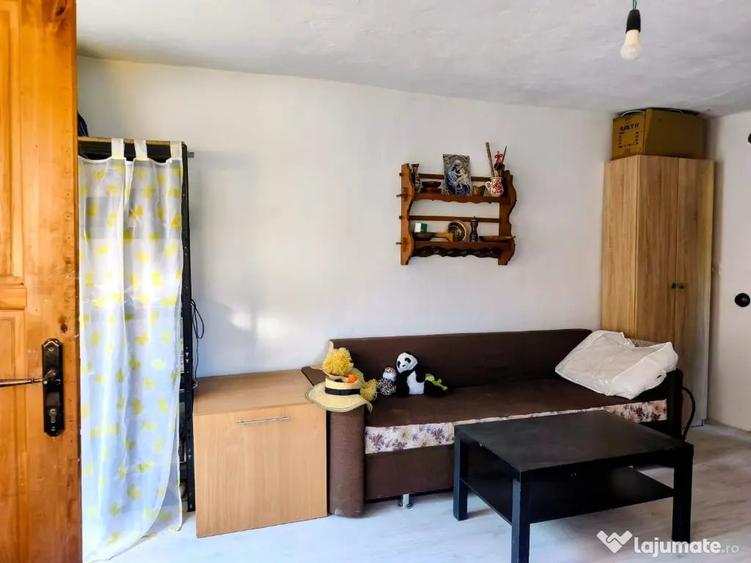 Casă cu 4 camere cu Teren 268 Mp în Boiu