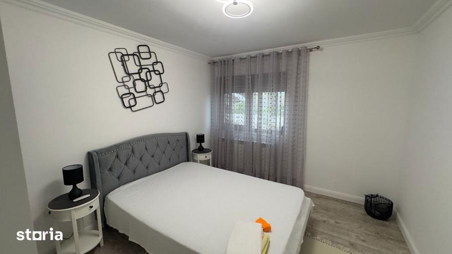 Casă cu 4 camere cu Teren 350 Mp în Lumina