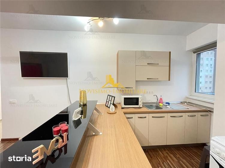 Apartament cu 3 camere în Mărășești