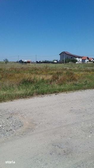 Particular vand teren intravilan 750 mp Aeroport-Ghercesti stradal - 2