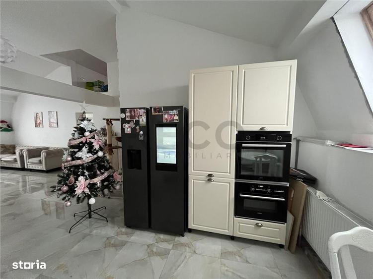 Apartament cu 3 camere decomandat în Rogerius