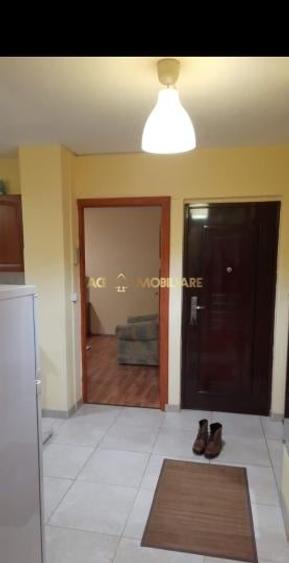 Apartament cu 2 camere decomandat, mobilat în Crângași