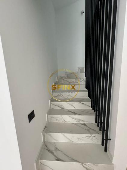 Duplex cu 5 camere cu Canalizare în Pipera