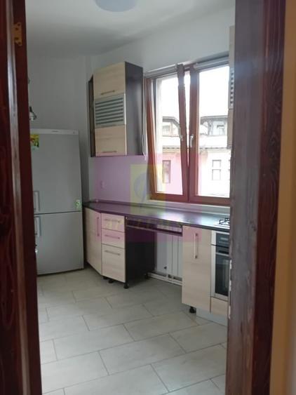 Apartament cu 2 camere decomandat în Ultracentral