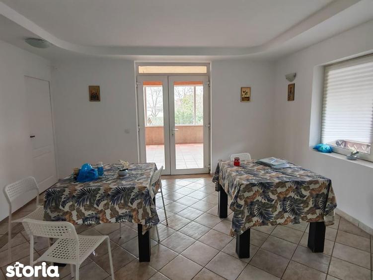 Spațiu comercial, de 1,000 mp, în Chiajna