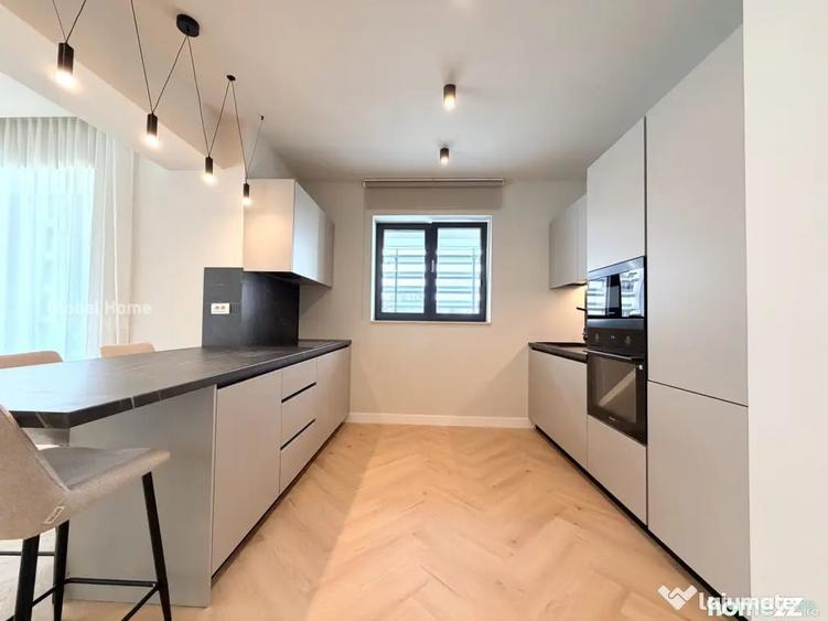 Apartament cu 4 camere decomandat în Pipera
