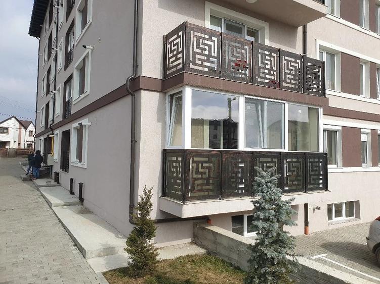 Apartament cu 2 camere decomandat în Valea Lupului