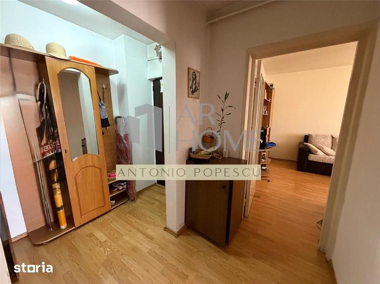 Apartament cu 2 camere decomandat în Malu Roșu