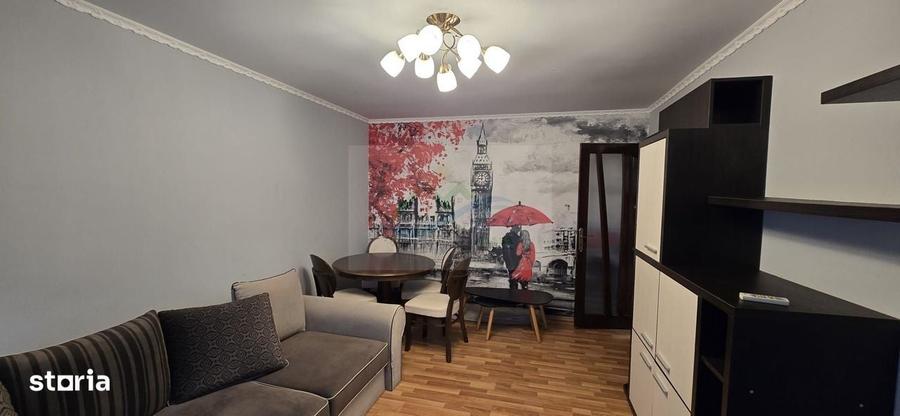 Apartament cu 3 camere decomandat în Obcini