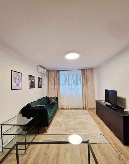 Apartament cu 2 camere, mobilat în Aviatorilor