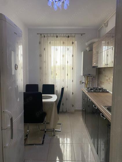 Apartament cu 2 camere decomandat în Dobroești