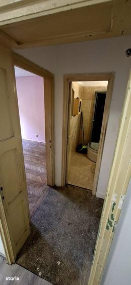 Apartament cu 2 camere semidecomandat în Central