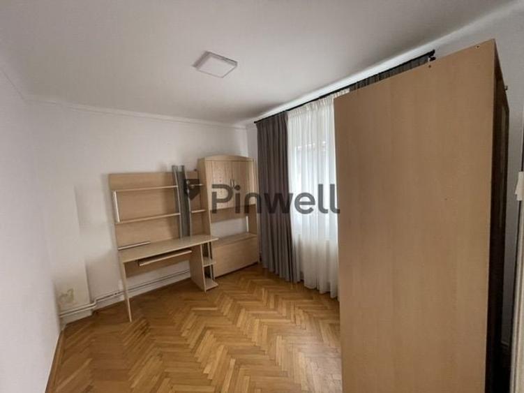 Casă individuală cu 6 camere cu Canalizare în Chiajna
