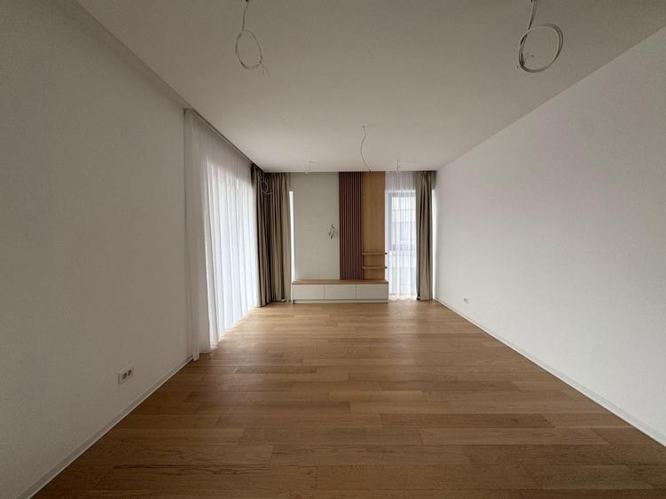 Apartament cu 2 camere decomandat în Barbu Văcărescu