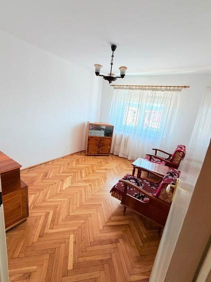 Apartament de inchiriat - 1