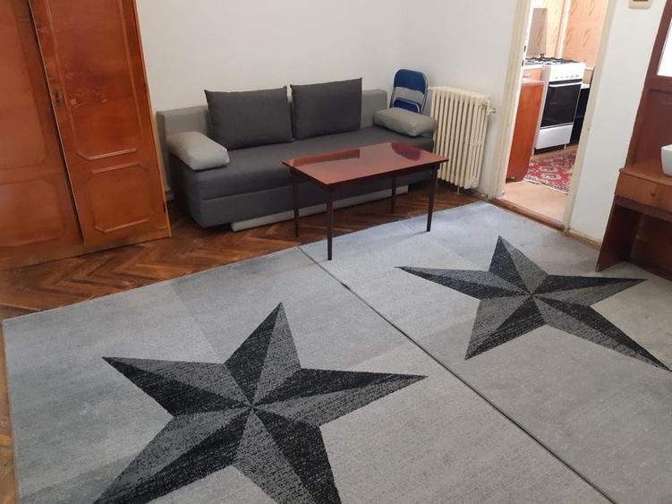 Apartament de inchiriat - 1