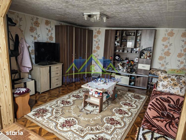Casa de vanzare in Ghelari liniste, natura si spatiu generos! Schimb - 7