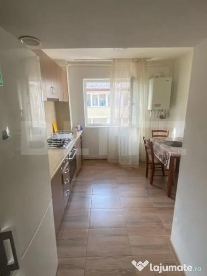 Apartament cu 2 camere decomandat în Decebal