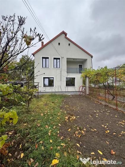 Casă cu 5 camere cu Teren 750 Mp în Ciarda Roșie