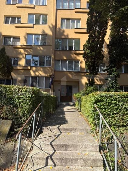Apartament cu 2 camere semidecomandat, mobilat în Mănăștur