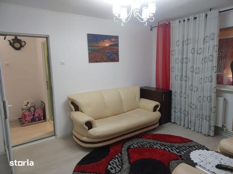 Inchiriez apartament 2 camere - 1