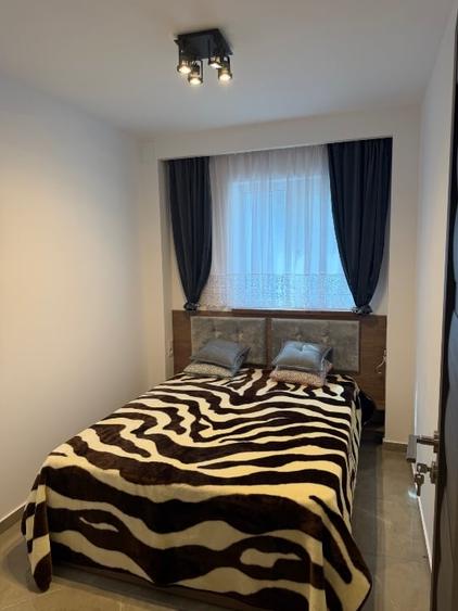 Apartament cu 2 camere decomandat, mobilat în Central
