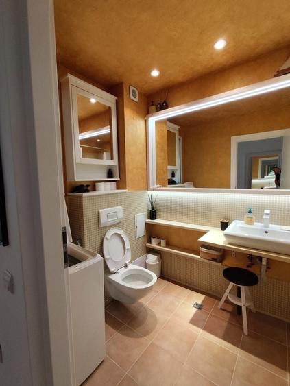 Apartament cu 2 camere semidecomandat, mobilat în Bună Ziua