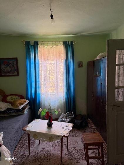 Casă cu 3 camere cu Teren 1600 Mp în Perișor