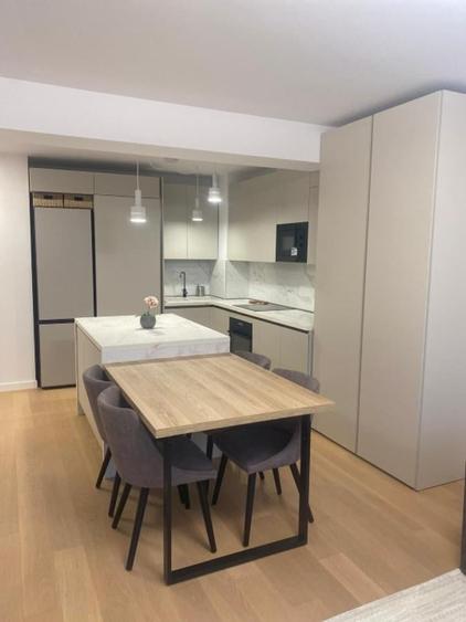 Apartament cu 2 camere decomandat, mobilat în Tunari