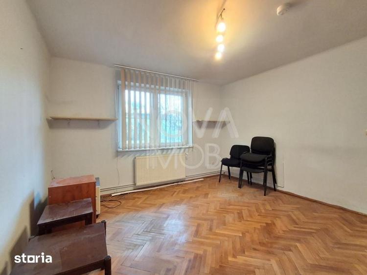 Apartament cu 4 camere în Central