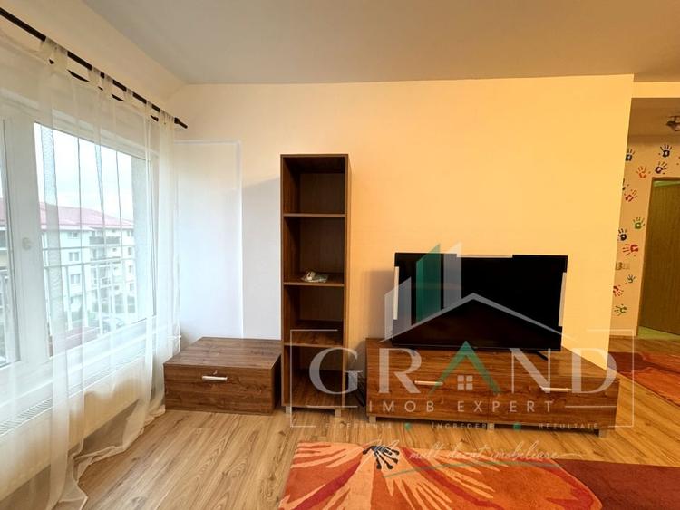 Apartament cu 3 camere semidecomandat, mobilat în Mănăștur — fotografia 3