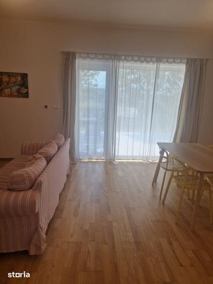 Casă cu 5 camere cu Teren 1701 Mp în Borhanci