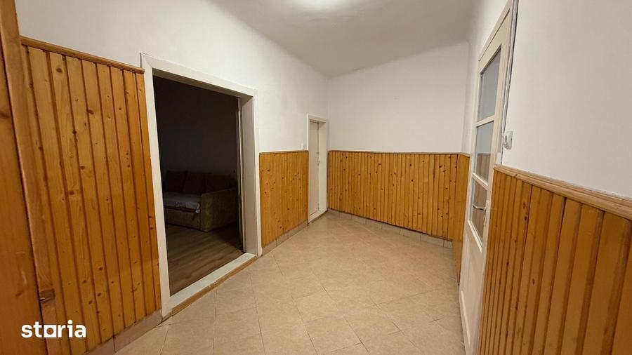 Casă cu 3 camere cu Teren 266 Mp în Central
