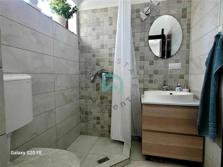 Casă individuală cu 4 camere cu Canalizare în Bartolomeu
