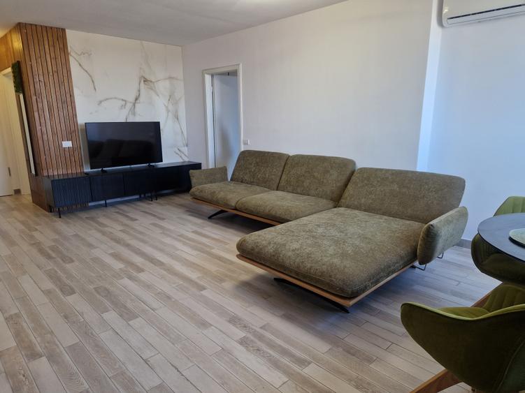 Apartament cu 2 camere semidecomandat în Medicină