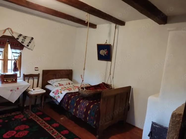 Casă cu 6 camere cu Teren 3035 Mp în Polovragi