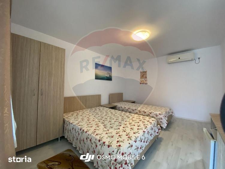 Casă cu 9 camere cu Teren 480 Mp în Limanu