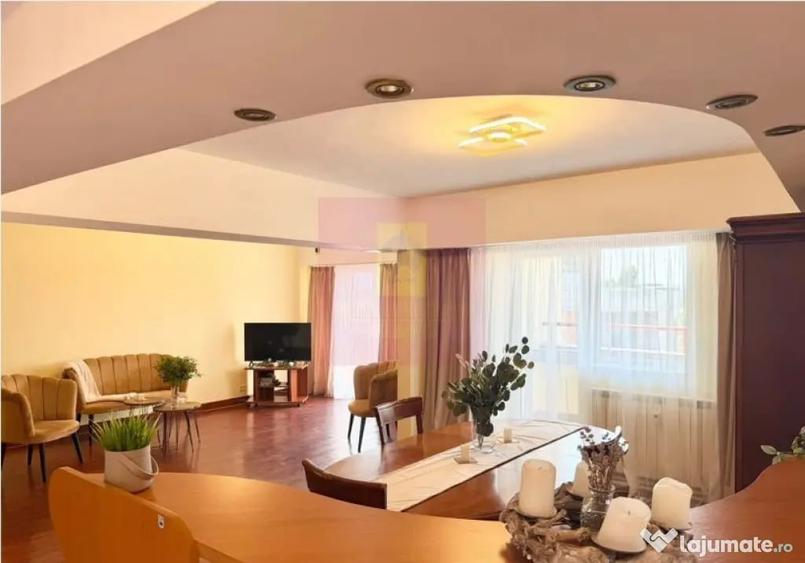 Apartament cu 4 camere decomandat în Unirii