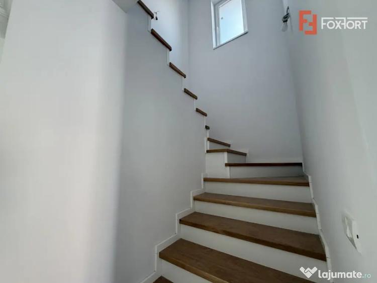 Casă cu 5 camere cu Teren 334 Mp în Dumbrăvița
