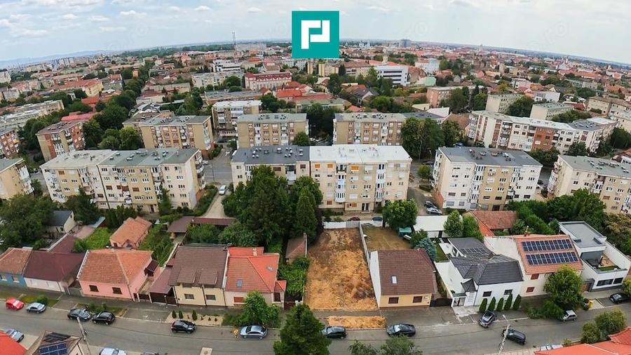 Teren de 355 mp, în Intim