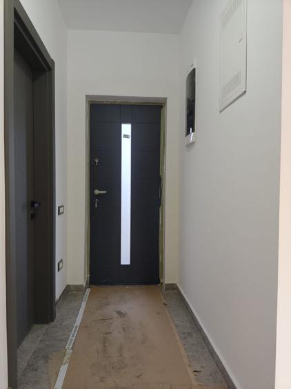 Casă individuală cu 4 camere cu Canalizare în Gulia