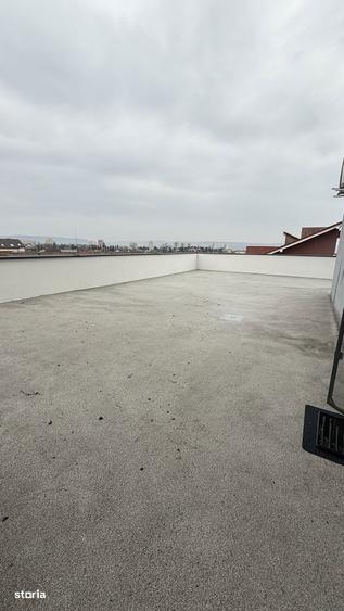 Apartament cu 2 camere decomandat, mobilat în Borhanci