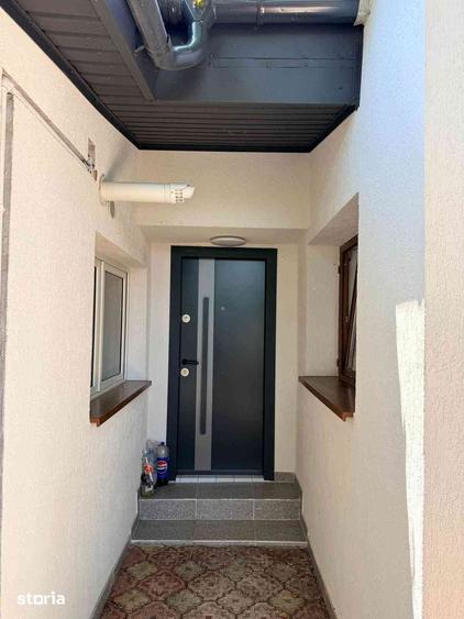 Casă cu 2 camere cu Teren 100 Mp în Andronache