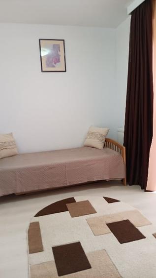 Apartament cu 3 camere decomandat în Avantgarden