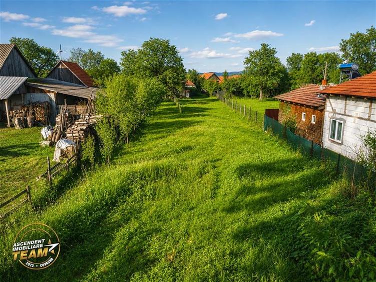 Casă cu 2 camere cu Canalizare în Exterior Est