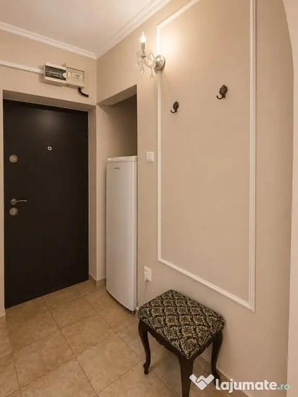 Apartament cu 2 camere semidecomandat în Gara de Nord