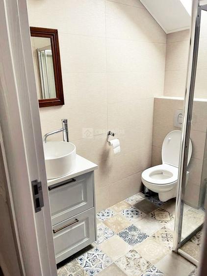 Casă individuală cu 4 camere cu Canalizare în Bucium