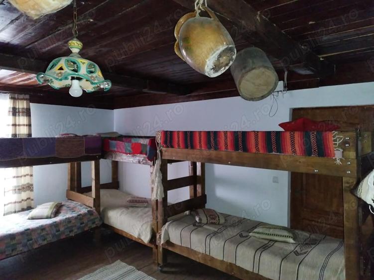 Casă cu 3 camere în Vadu Crișului