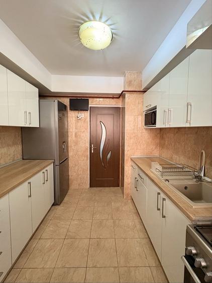 Inchiriere 2 camere Lujerului | 58 mp | decomandat | 2 min. metrou Lujerului | complet utilat | centrala proprie | bloc 2012 | direct proprietar - 3